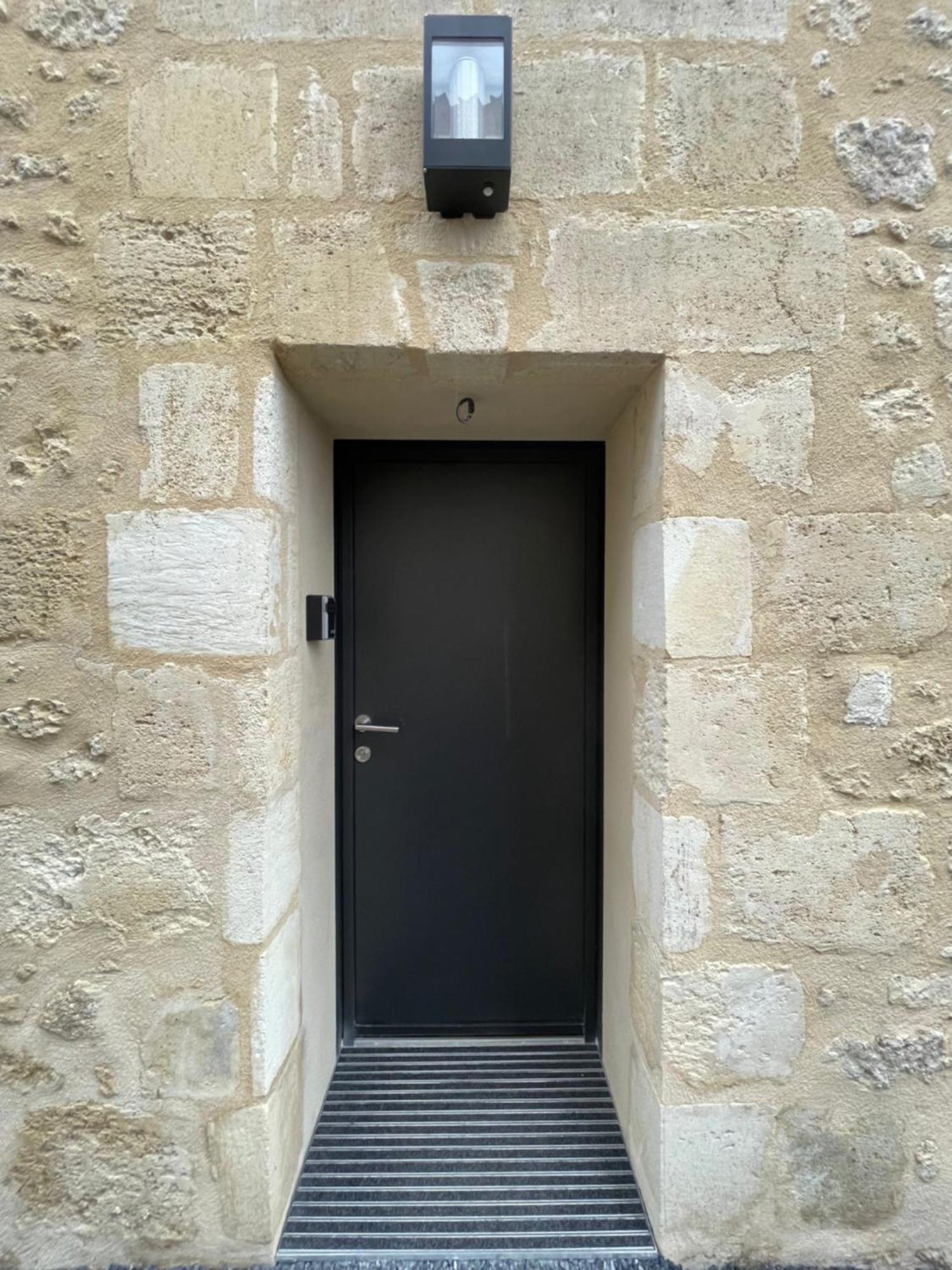 Appartement Neuf Et Design Camarsac Exterior foto